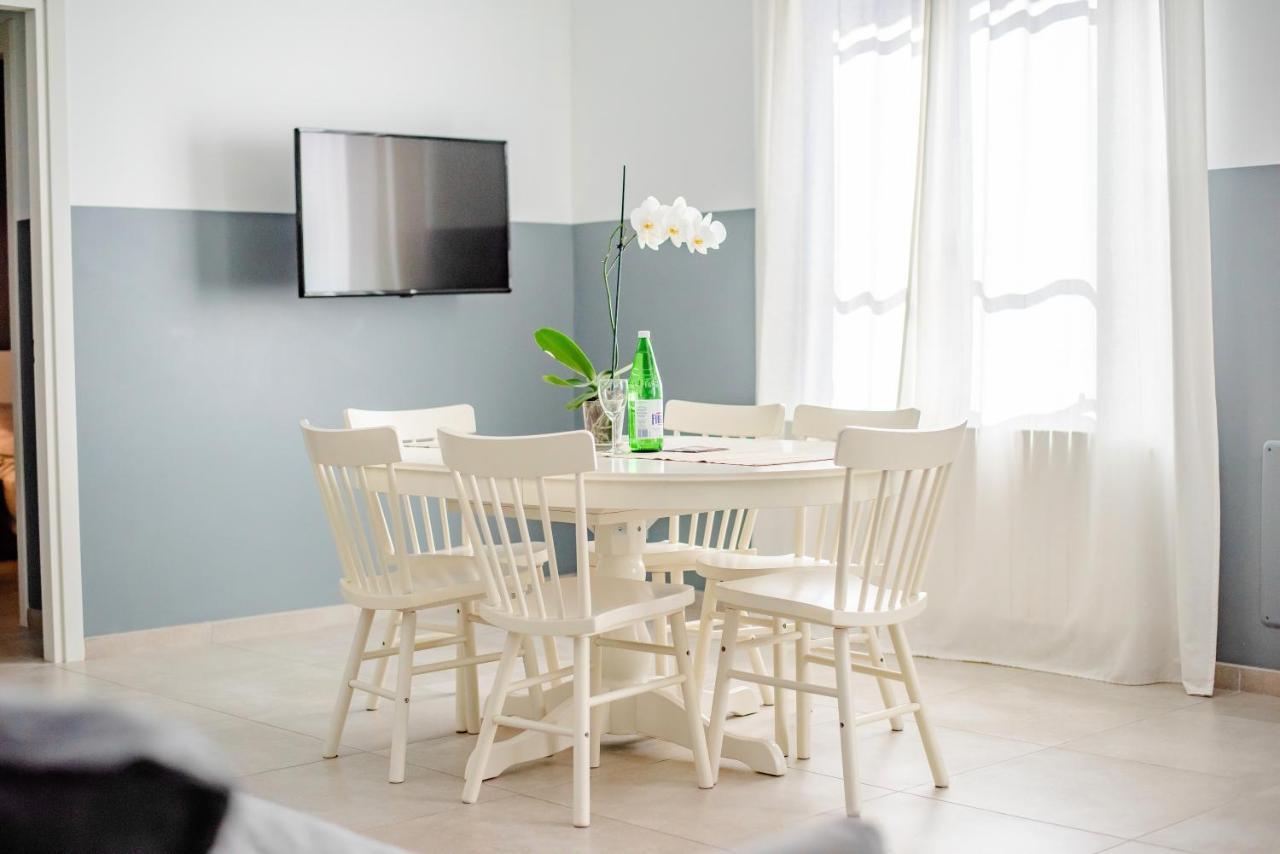 Beach Apartment In The Center San Remo Kültér fotó