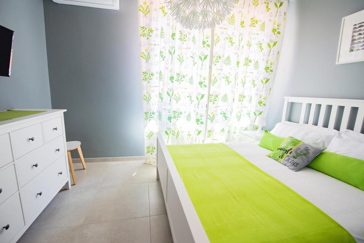 Beach Apartment In The Center San Remo Kültér fotó
