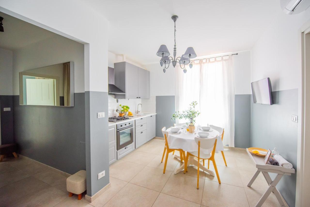 Beach Apartment In The Center San Remo Kültér fotó