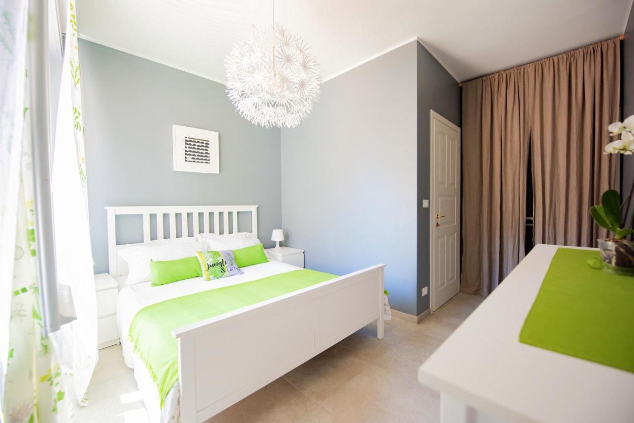 Beach Apartment In The Center San Remo Kültér fotó